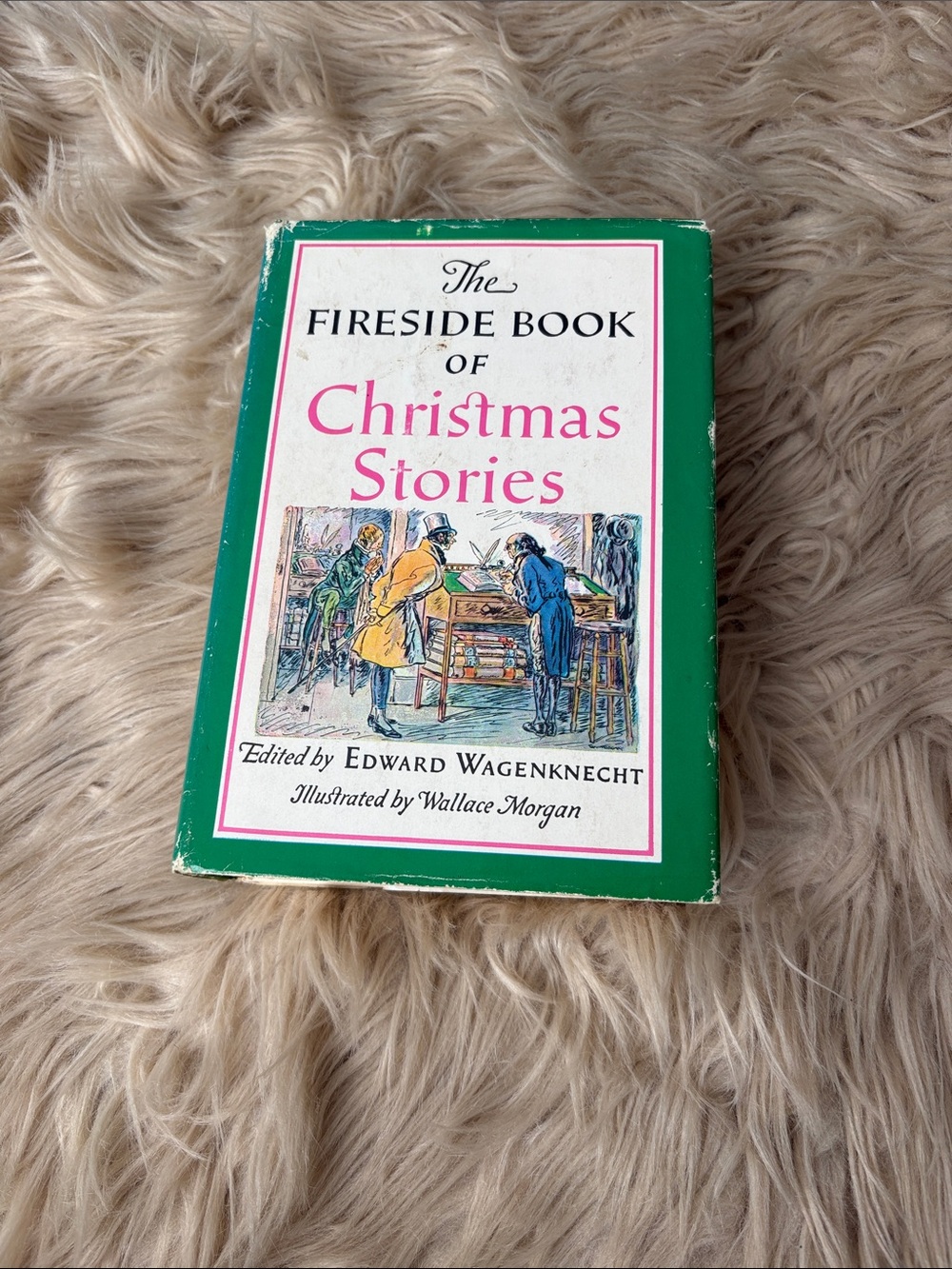 The Fireside Book of Christmas Stories - Green and White Hardcover